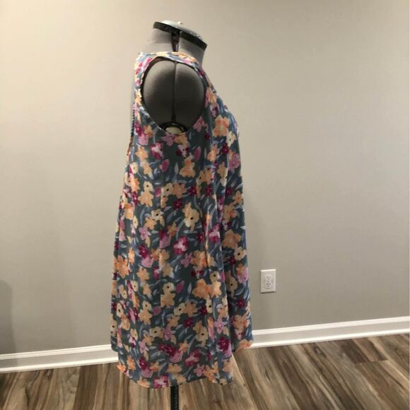 Medium Boutique Peach Love Sleeveless Floral Print Open Back Tunic dress C3712 - Picture 4 of 6